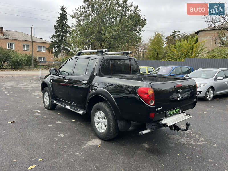 Пікап Mitsubishi L 200 2011 в Кропивницькому