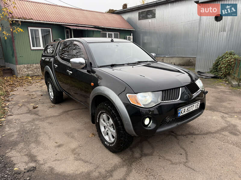 Пікап Mitsubishi L 200 2008 в Житомирі