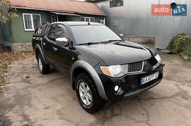 Пікап Mitsubishi L 200 2008 в  фото 12 Пікап Mitsubishi L 200 2008 в