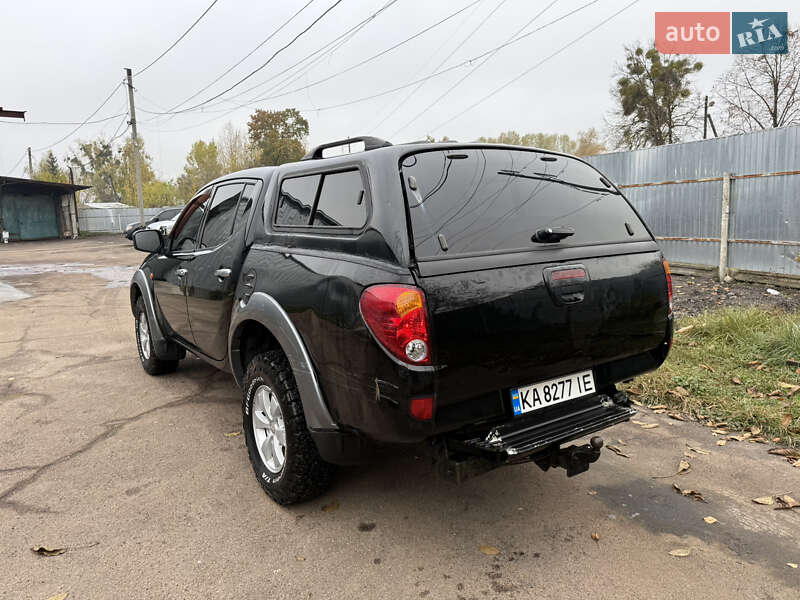 Пікап Mitsubishi L 200 2008 в Житомирі