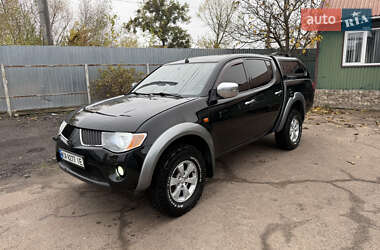 Пікап Mitsubishi L 200 2008 в  фото 23 Пікап Mitsubishi L 200 2008 в