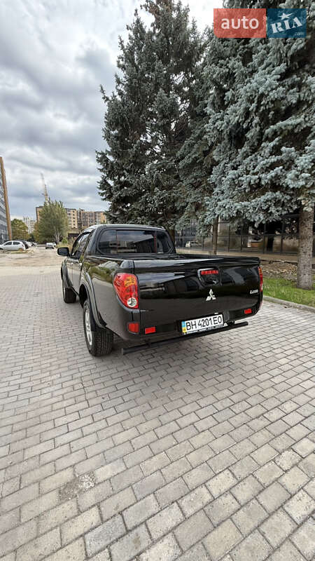 Пикап Mitsubishi L 200 2013 в Одессе