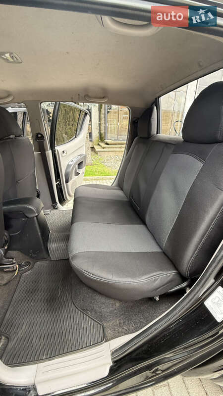 Пикап Mitsubishi L 200 2013 в Одессе