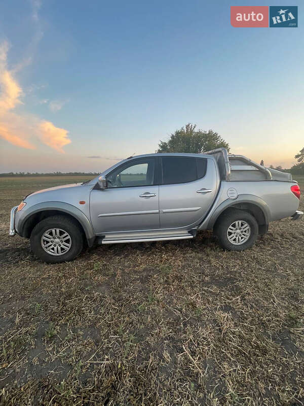 Пикап Mitsubishi L 200 2008 в Глобине фото 8 Пикап Mitsubishi L 200 2008 в Глобине