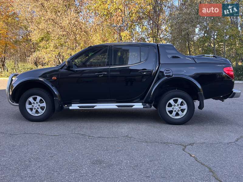 Пикап Mitsubishi L 200 2007 в Одессе фото 5 Пикап Mitsubishi L 200 2007 в Одессе