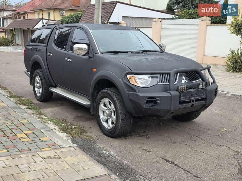 Пикап Mitsubishi L 200 2007 в Одессе фото 4 Пикап Mitsubishi L 200 2007 в Одессе