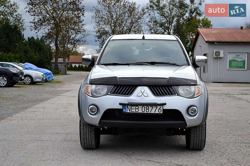 Пикап Mitsubishi L 200 1992 в Харькове фото 6 Пикап Mitsubishi L 200 1992 в Харькове
