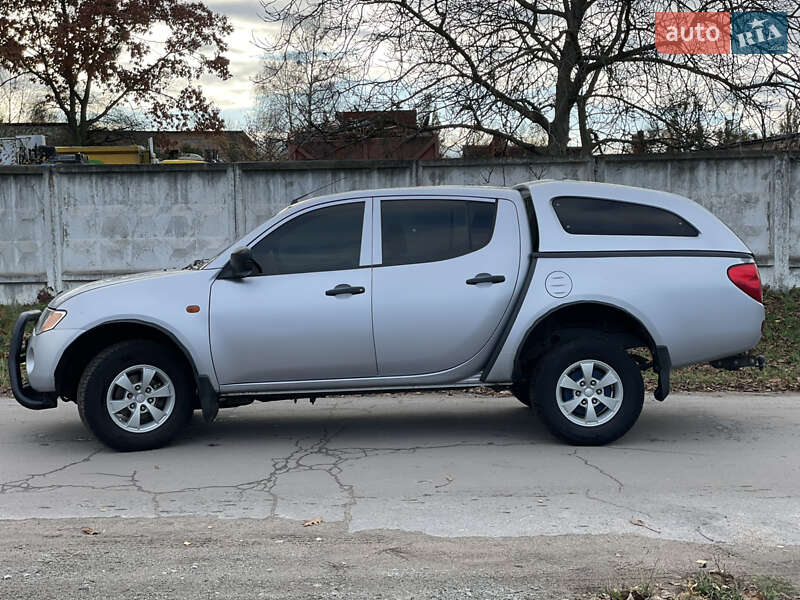 Пикап Mitsubishi L 200 2008 в Житомире фото 4 Пикап Mitsubishi L 200 2008 в Житомире