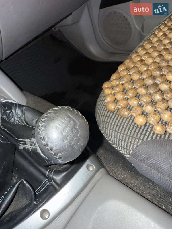 Пікап Mitsubishi L 200 2008 в Житомирі