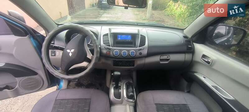 Пикап Mitsubishi L 200 2008 в Днепре фото 5 Пикап Mitsubishi L 200 2008 в Днепре