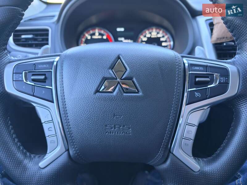 Пікап Mitsubishi L 200 2024 в Олександрії фото 31 Пікап Mitsubishi L 200 2024 в Олександрії
