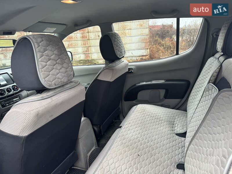 Пикап Mitsubishi L 200 2007 в Конотопе фото 8 Пикап Mitsubishi L 200 2007 в Конотопе