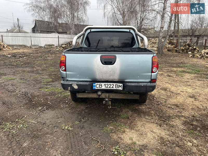 Пікап Mitsubishi L 200 2007 в Ніжині