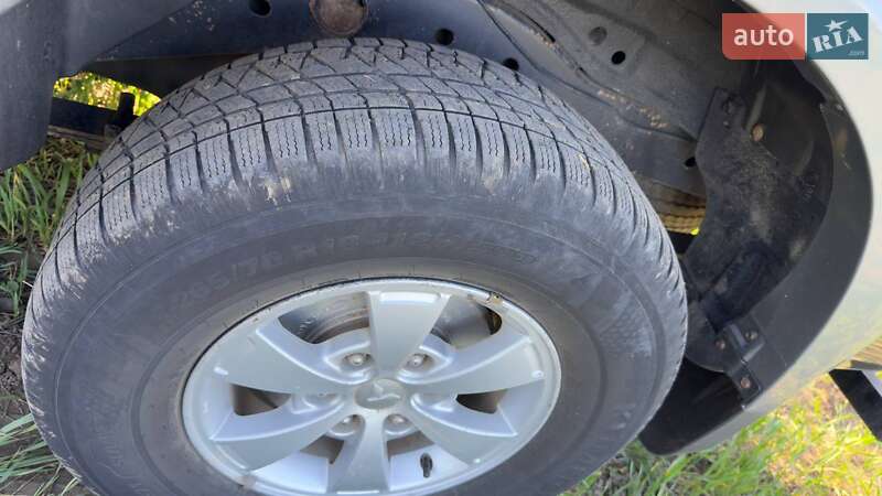 Пікап Mitsubishi L 200 2008 в Білгороді-Дністровському