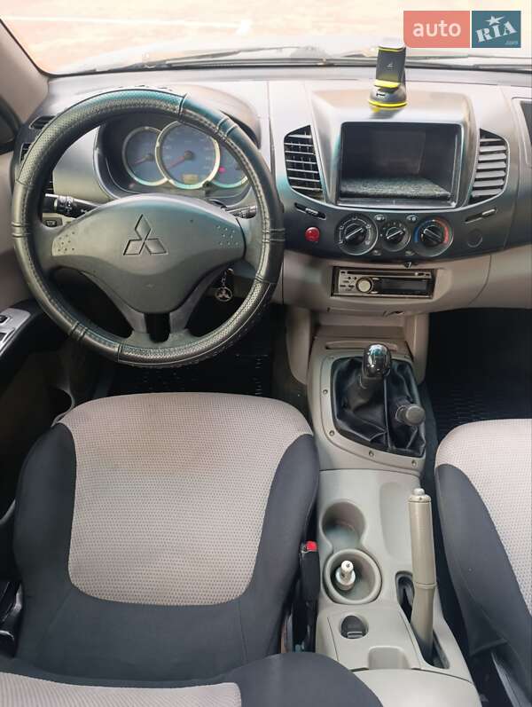 Пікап Mitsubishi L 200 2007 в Києві