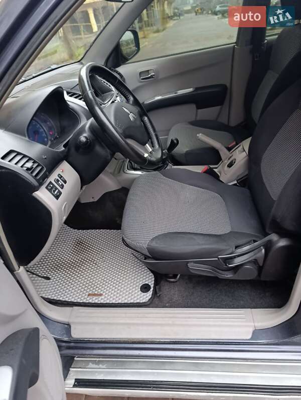 Пікап Mitsubishi L 200 2008 в Києві