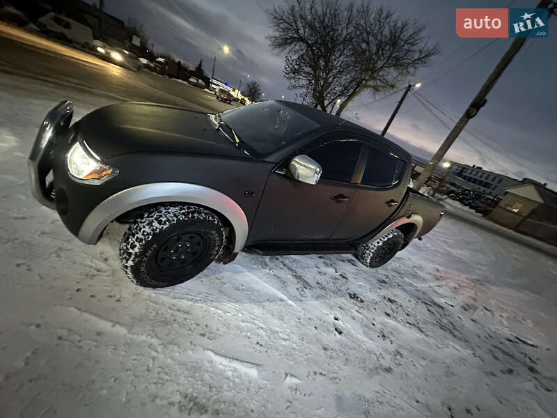 Пікап Mitsubishi L 200 2007 в Житомирі