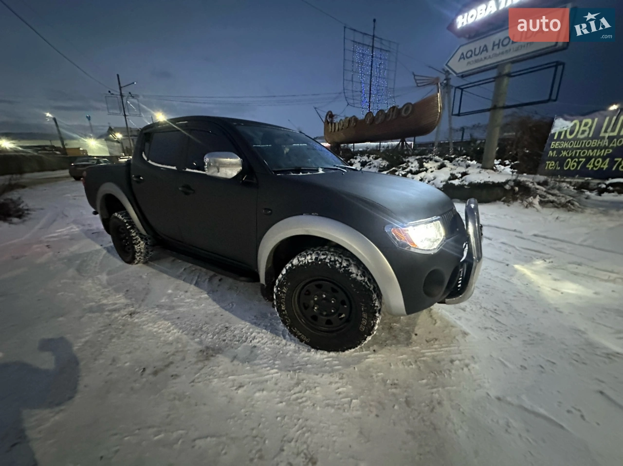 Продається надійний та витривалий пікап у хорошому стані. Авто повністю готове до роботи або подорожей бездоріжжям.
Кузов в хорошому стані та захищений поліуретановим покриттям 
Рама також в гарному стані та оброблена.
Двигун пройшов не мало прийшлось робить капітальний ремонт.
Авто робилося для себе та вкладено не мало коштів.
