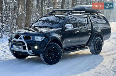 Пікап Mitsubishi L 200 2013 в Чугуєві