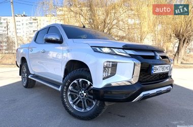 Пикап Mitsubishi L 200 2019 в Кривом Роге
