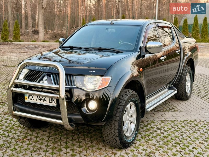 Mitsubishi L 200 2008