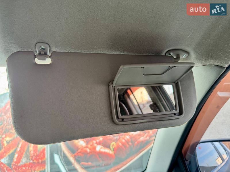 Пикап Mitsubishi L 200 2011 в Одессе