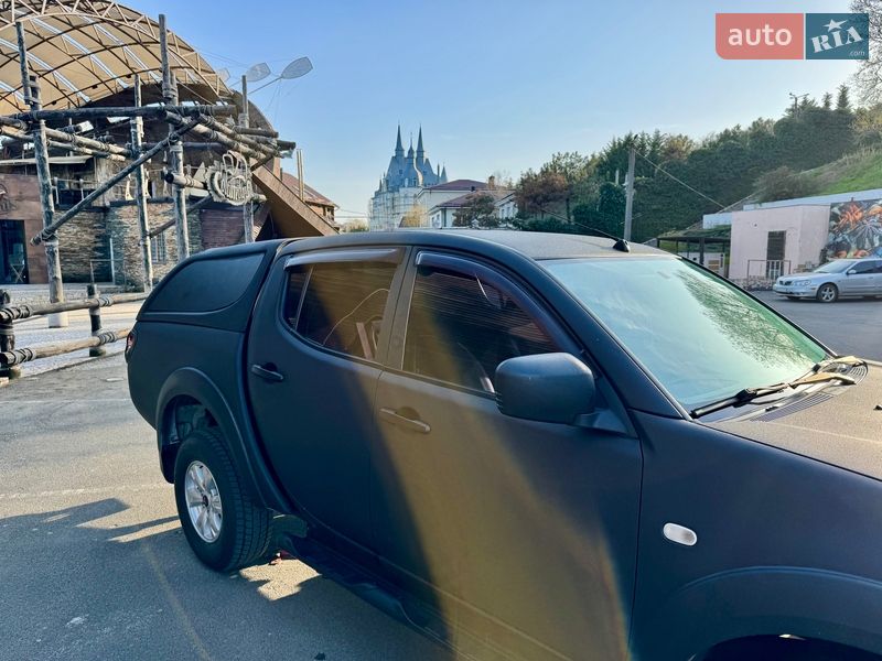 Пикап Mitsubishi L 200 2011 в Одессе