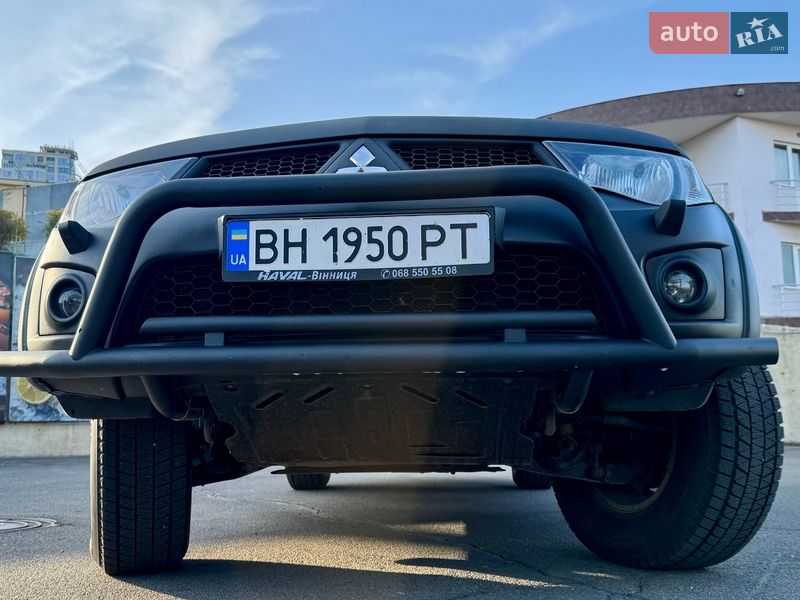 Пикап Mitsubishi L 200 2011 в Одессе