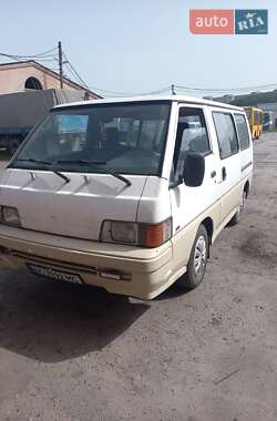 Мінівен Mitsubishi L 300 пасс. 1990 в Червонограді