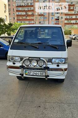 Внедорожник / Кроссовер Mitsubishi L 300 1995 в Одессе