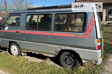 Мінівен Mitsubishi L 300 1990 в Броварах