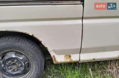 Минивэн Mitsubishi L 300 1996 в 