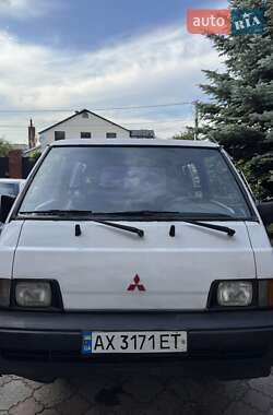 Мінівен Mitsubishi L 300 1990 в Харкові