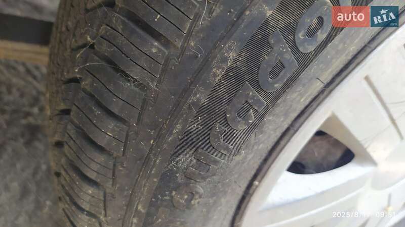 Мінівен Mitsubishi L 300 1994 в Одесі фото 10 Мінівен Mitsubishi L 300 1994 в Одесі