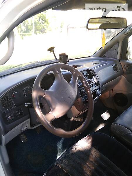 Мінівен Mitsubishi L 400 2000 в Новояворівську