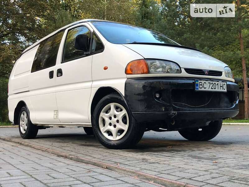 Грузопассажирский фургон Mitsubishi L 400 1997 в Дрогобыче
