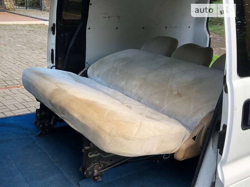 Грузопассажирский фургон Mitsubishi L 400 1997 в Дрогобыче