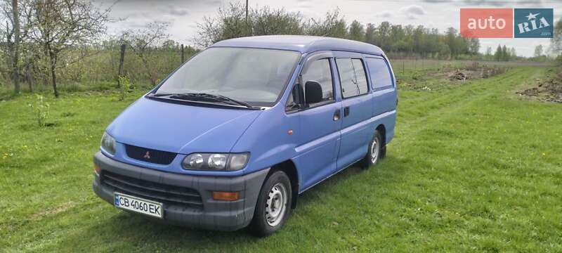 Mitsubishi L 400 1999