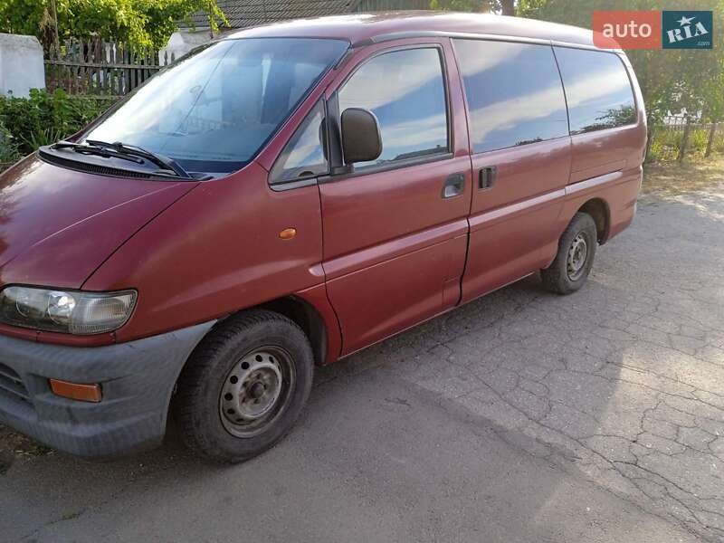 Мінівен Mitsubishi L 400 1998 в Березанці