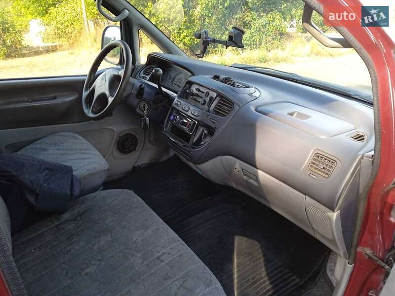 Мінівен Mitsubishi L 400 1998 в Березанці