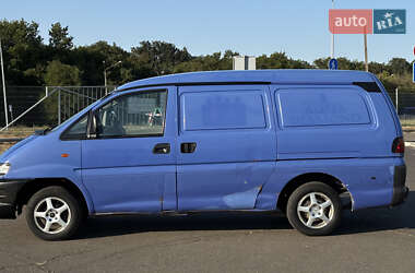 Грузовой фургон Mitsubishi L 400 2000 в 
