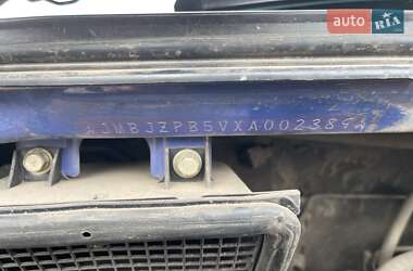 Минивэн Mitsubishi L 400 2002 в 
