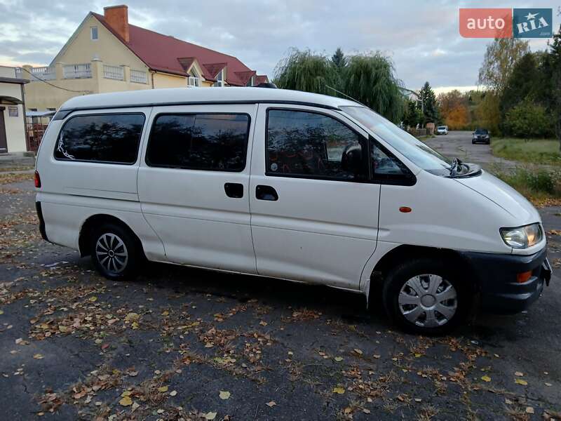 Минивэн Mitsubishi L 400 1999 в Стебнику