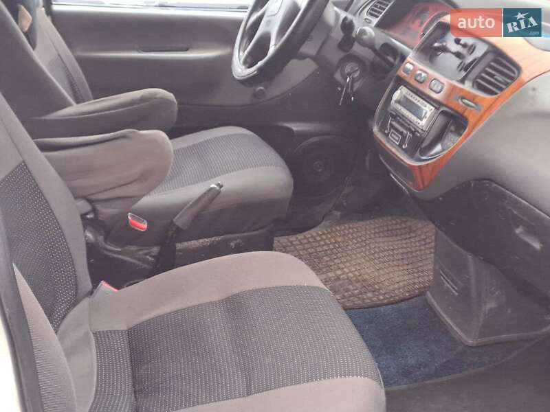 Мінівен Mitsubishi L 400 2000 в Одесі