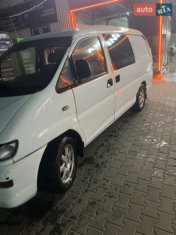 Минивэн Mitsubishi L 400 1999 в Одессе