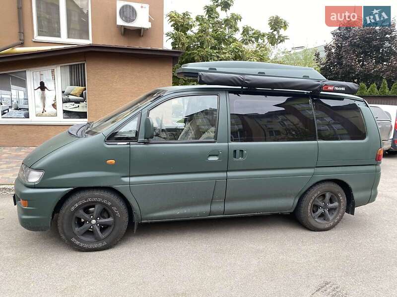 Минивэн Mitsubishi L 400 2000 в Конотопе