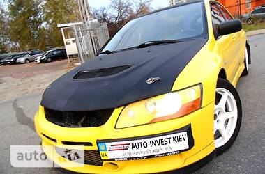 Седан Mitsubishi Lancer Evolution 2004 в 