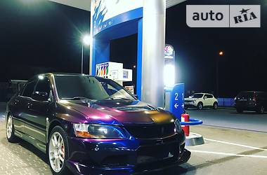 Седан Mitsubishi Lancer Evolution 2004 в 