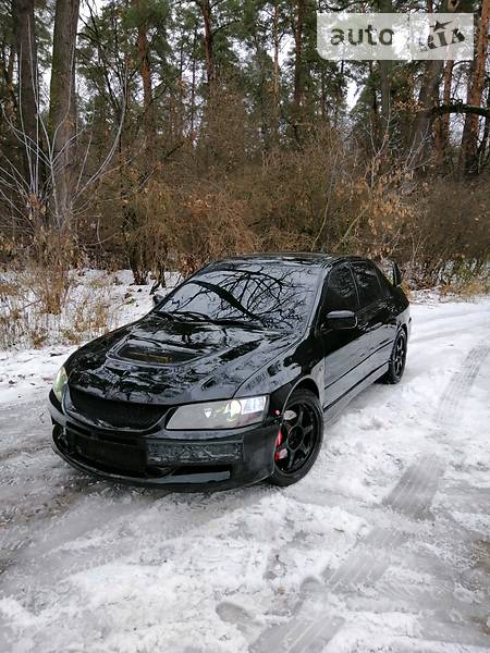 Седан Mitsubishi Lancer Evolution 2004 в Киеве