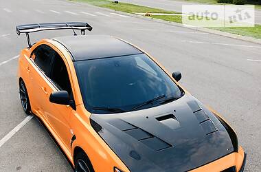 Седан Mitsubishi Lancer Evolution 2009 в 